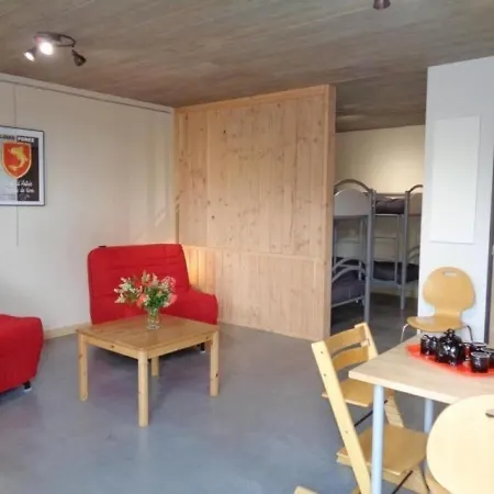 Marcilly-le-chatel, 1 Piece, 4 Personnes - Fr-1-496-210 Apartment Marcilly le Chatel